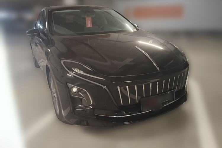 Used Hongqi E-QM5 2024 450km Range Commuter Version Front Right 45 Deg
