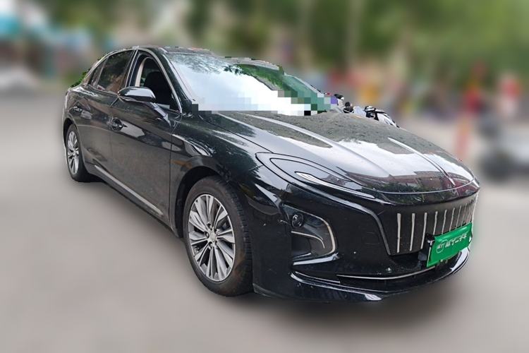 Used Hongqi E-QM5 2024 610 km PLUS Front Right 45 Deg