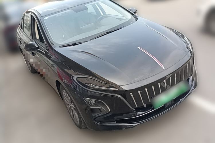 Used Hongqi E-QM5 2024 610 km PLUS Front Right 45 Deg