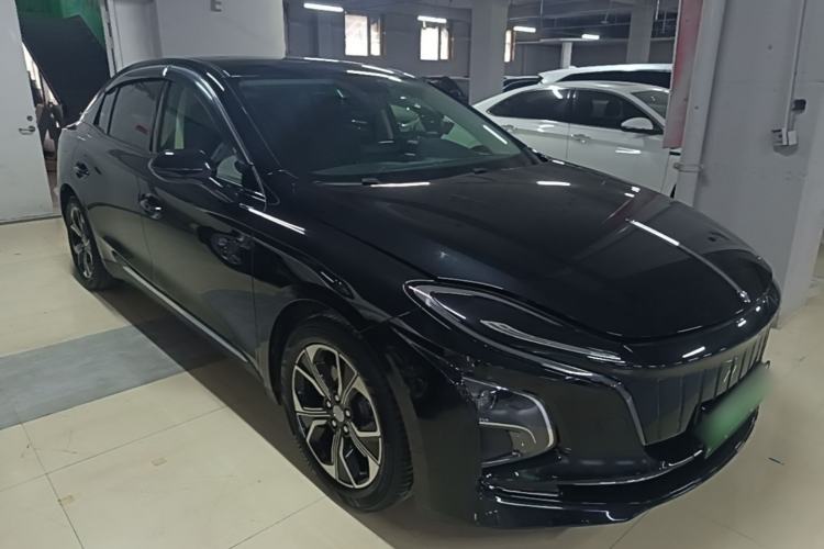Used Hongqi E-QM5 2024 450km Range Commuter Version Front Right 45 Deg