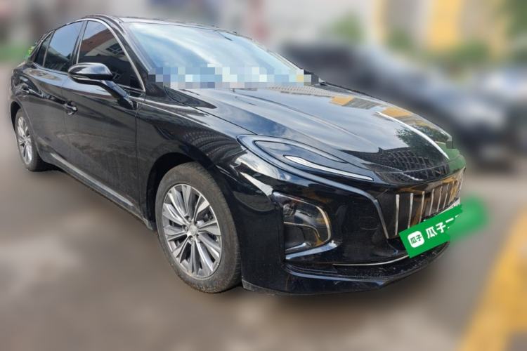 Used Hongqi E-QM5 2024 500km Range Edition Front Right 45 Deg