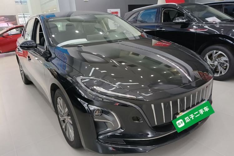 Used Hongqi E-QM5 2024 450km Range Commuter Version Front Right 45 Deg