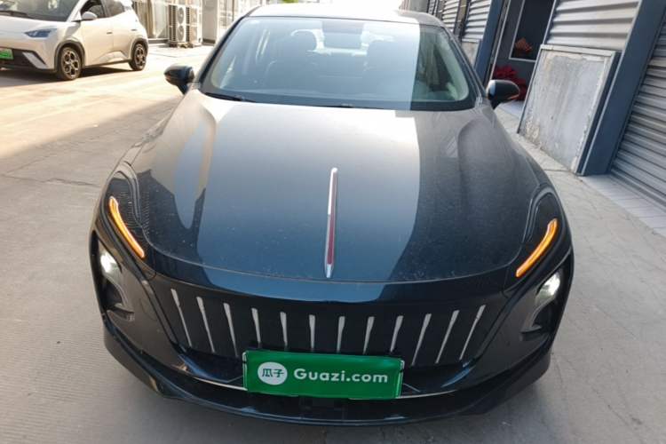 Used Hongqi E-QM5 2024 560km PLUS Front