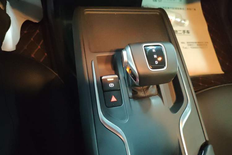 Used Hongqi E-QM5 2024 500km Range Edition Gear Lever