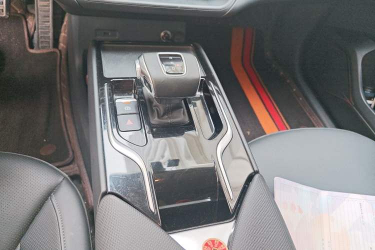 Used Hongqi E-QM5 2024 610 km PLUS Gear Lever