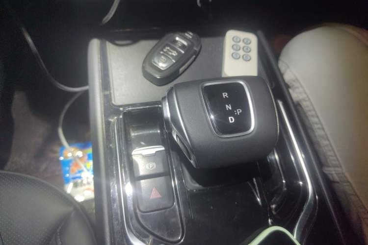 Used Hongqi E-QM5 2024 610 km PLUS Gear Lever