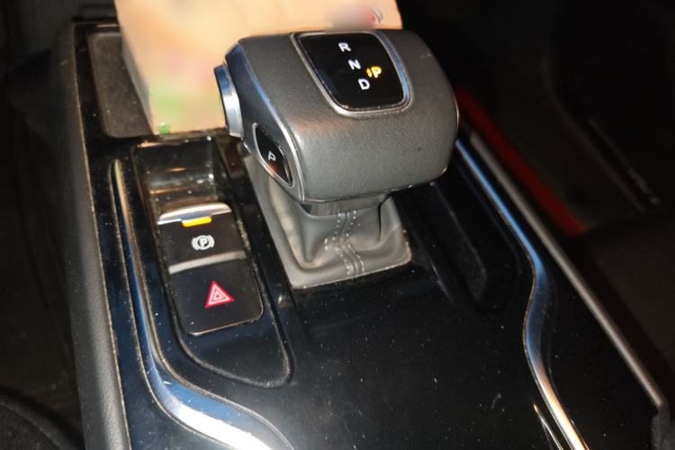 Used Hongqi E-QM5 2024 610 km PLUS Gear Lever