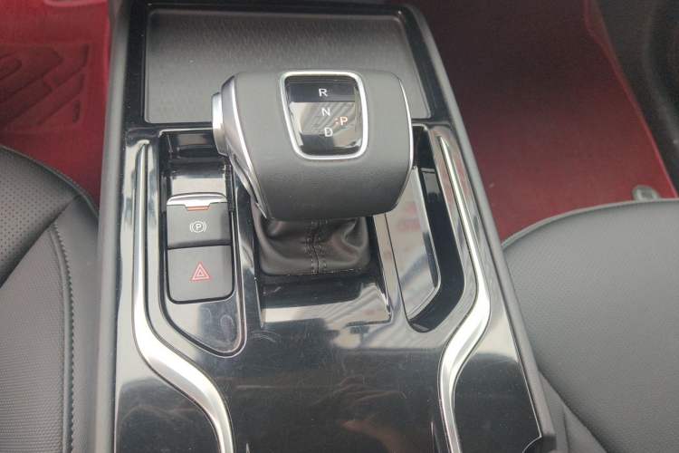 Used Hongqi E-QM5 2024 450km Range Commuter Version Gear Lever
