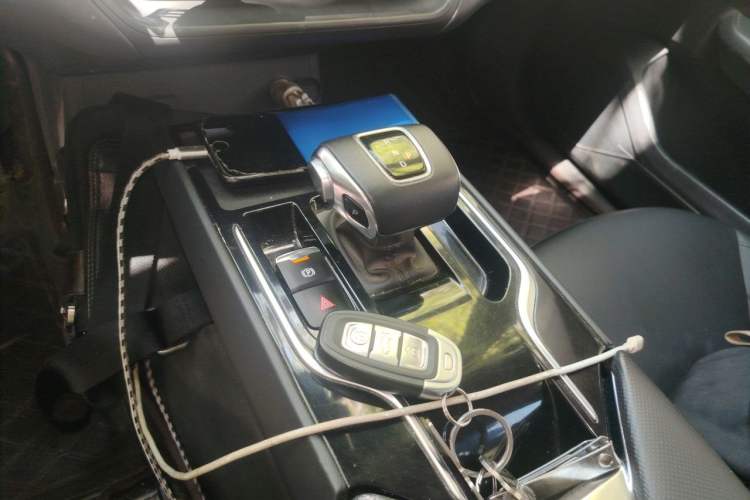 Used Hongqi E-QM5 2024 500km Range Edition Gear Lever