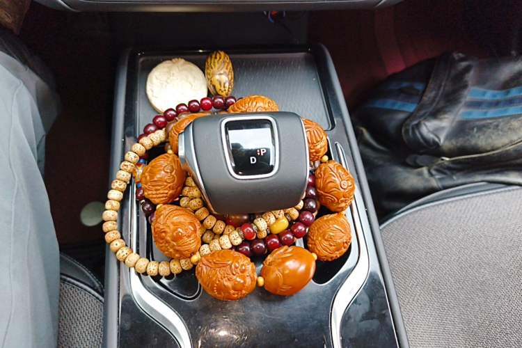Used Hongqi E-QM5 2024 610 km PLUS Gear Lever
