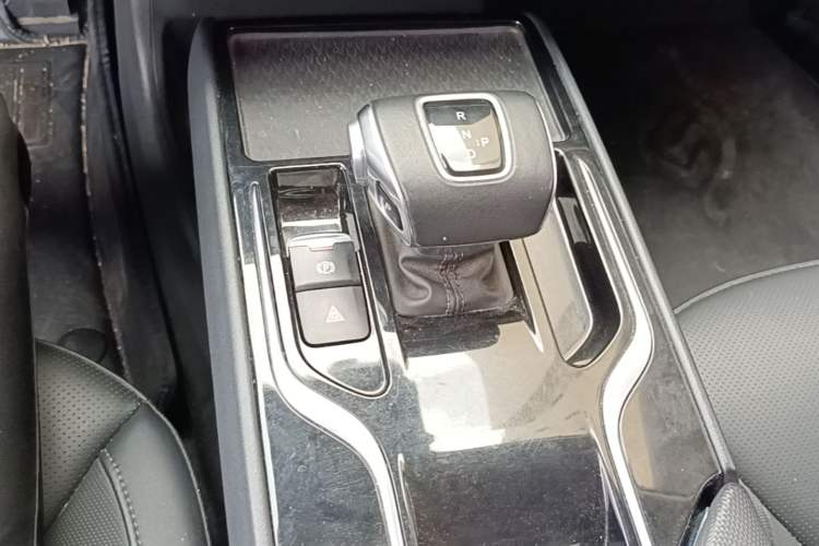 Used Hongqi E-QM5 2024 610 km PLUS Gear Lever