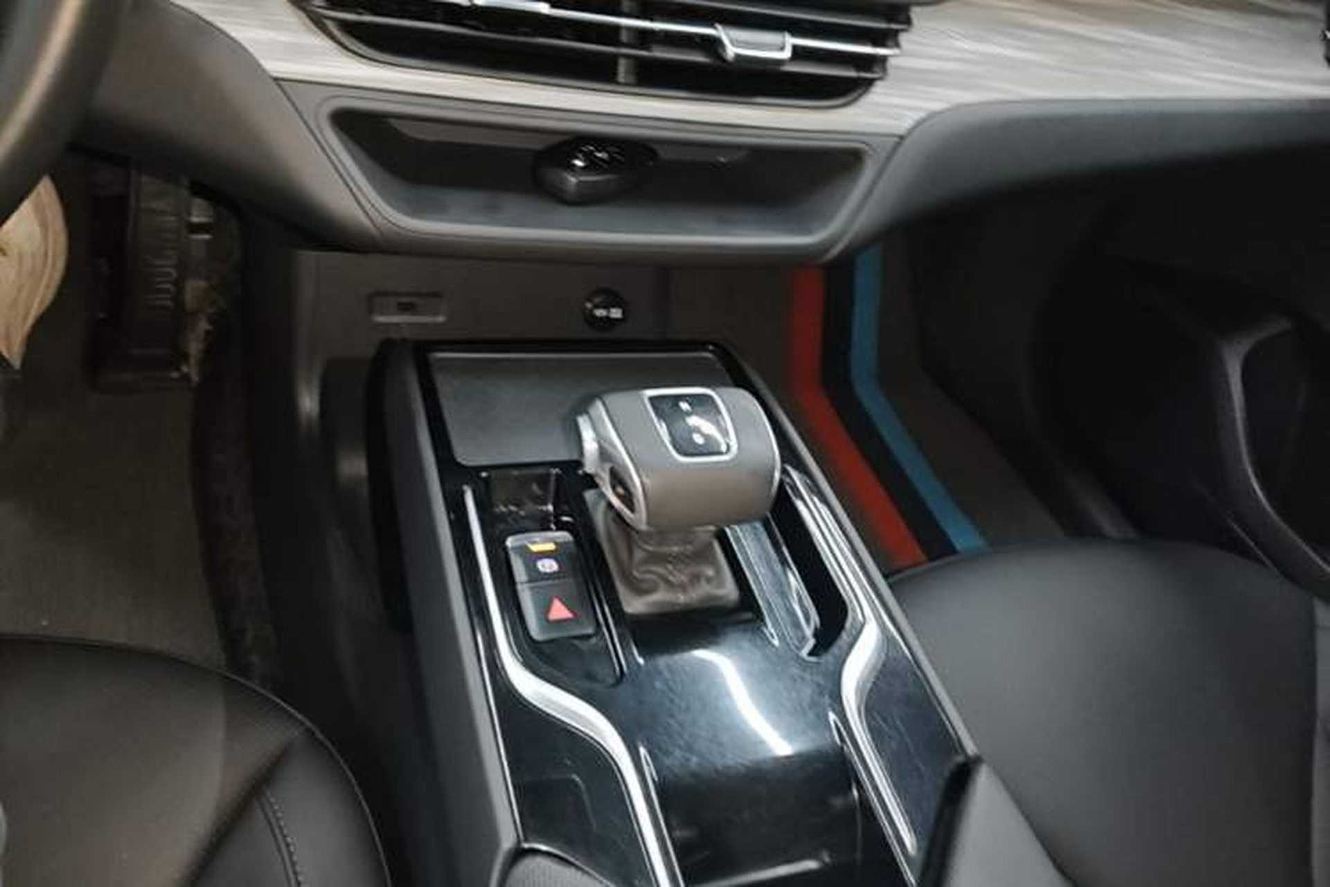 Used Hongqi E-QM5 2024 500km Range Edition Gear Lever