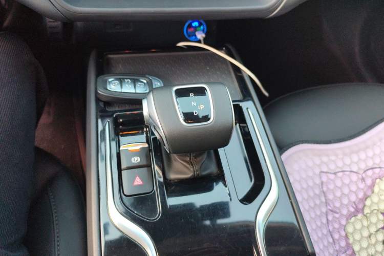 Used Hongqi E-QM5 2024 500km Range Edition Gear Lever