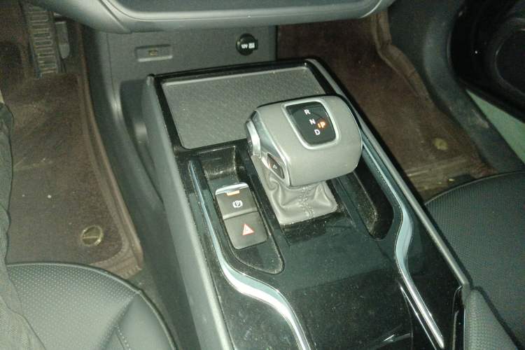Used Hongqi E-QM5 2024 560km PLUS Gear Lever