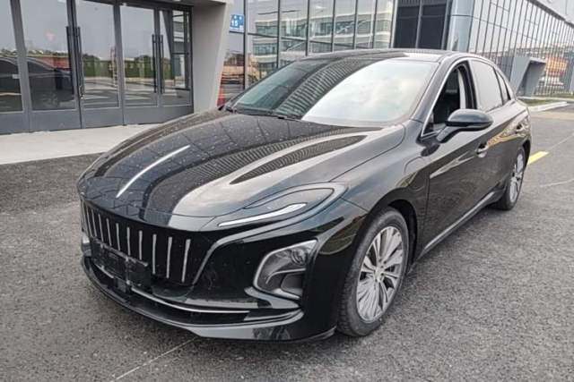 Used Hongqi E-QM5 2024 610 km PLUS