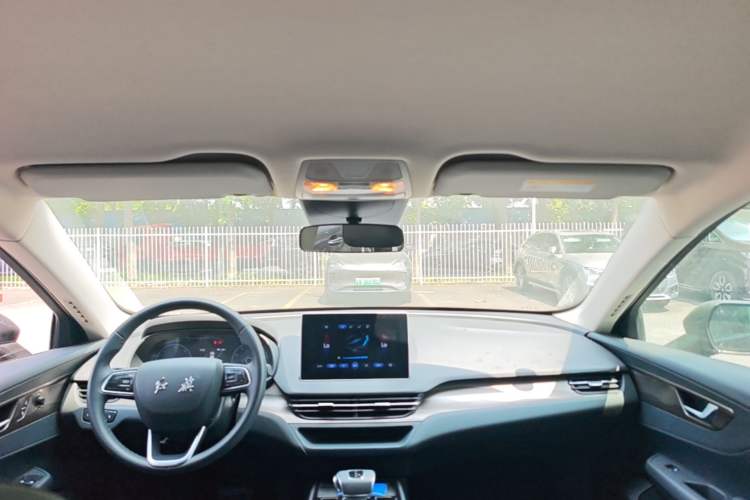 Used Hongqi E-QM5 2024 450km Range Commuter Version Headliner