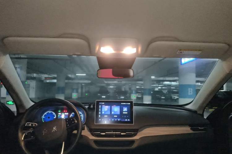 Used Hongqi E-QM5 2024 500km Range Edition Headliner
