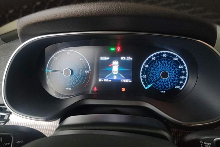 Used Hongqi E-QM5 2024 450km Range Commuter Version Instrument Cluster