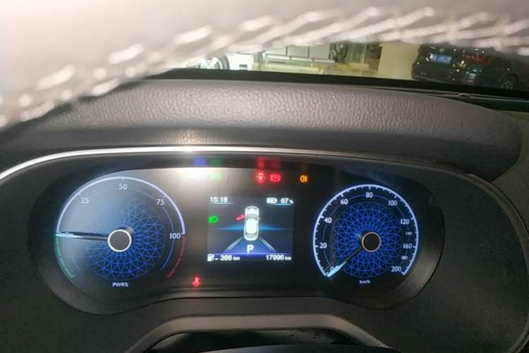 Used Hongqi E-QM5 2024 610 km PLUS Instrument Cluster