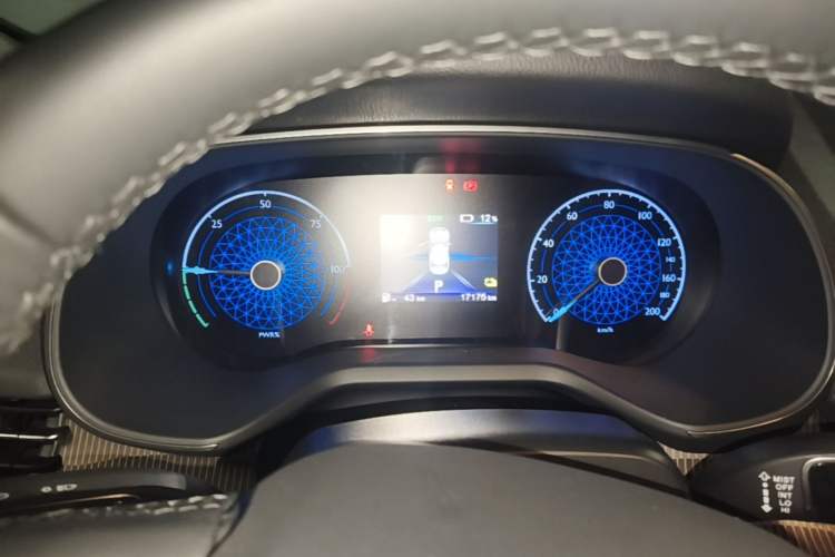 Used Hongqi E-QM5 2024 450km Range Commuter Version Instrument Cluster