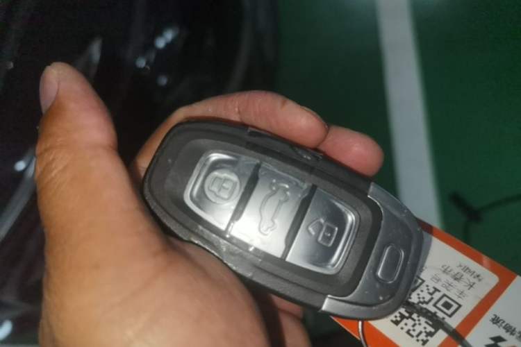 Used Hongqi E-QM5 2024 500km Range Edition Interior 1
