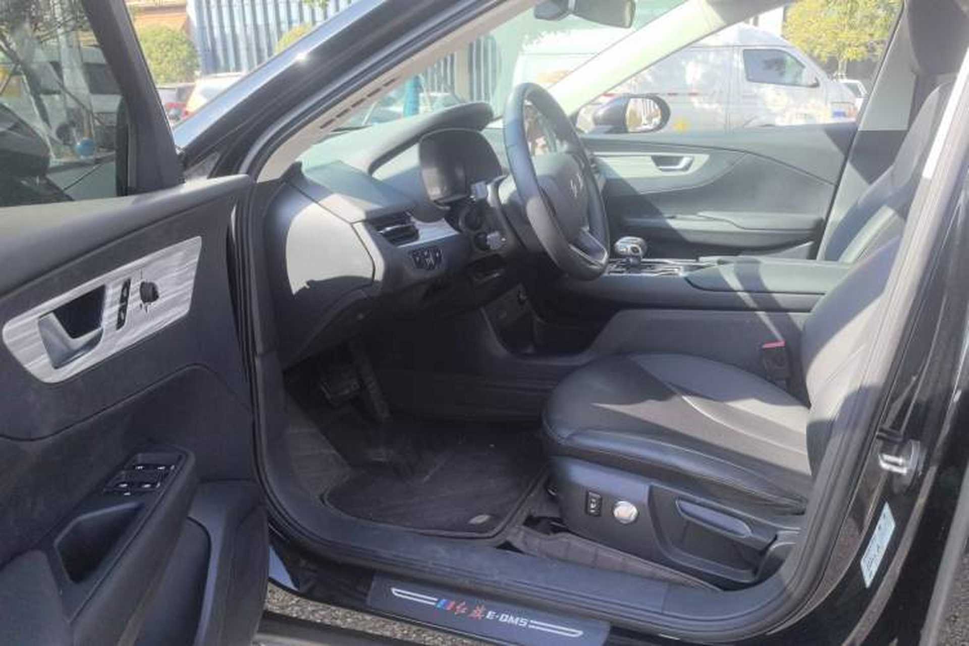 Used Hongqi E-QM5 2024 560km PLUS Interior 2