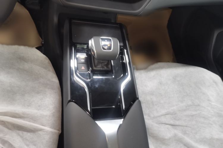 Used Hongqi E-QM5 2024 500km Range Edition Interior 3