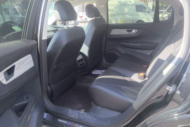 Used Hongqi E-QM5 2024 560km PLUS Interior 3