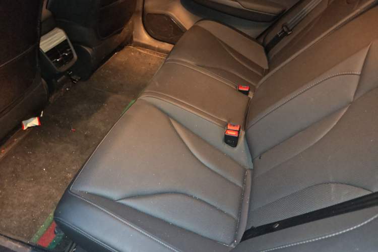 Used Hongqi E-QM5 2024 610 km PLUS Interior 4