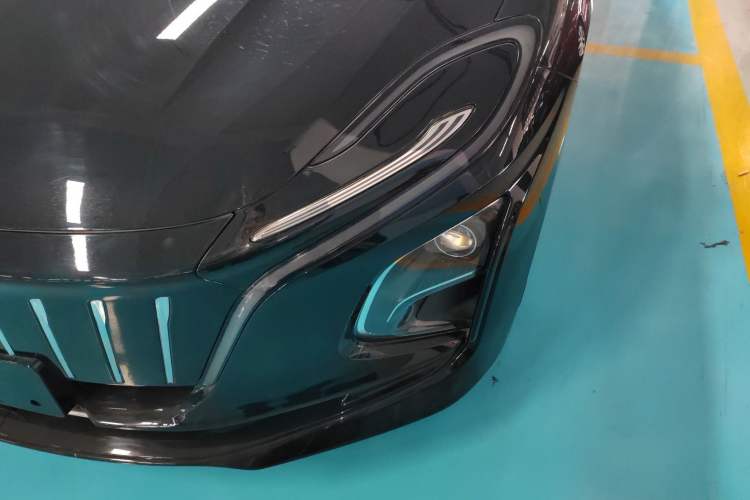 Used Hongqi E-QM5 2024 450km Range Commuter Version Left Front Headlight