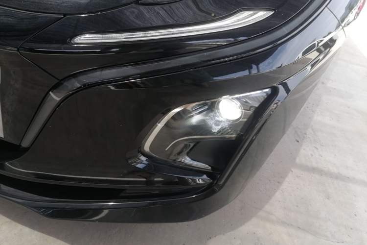 Used Hongqi E-QM5 2024 500km Range Edition Left Front Headlight