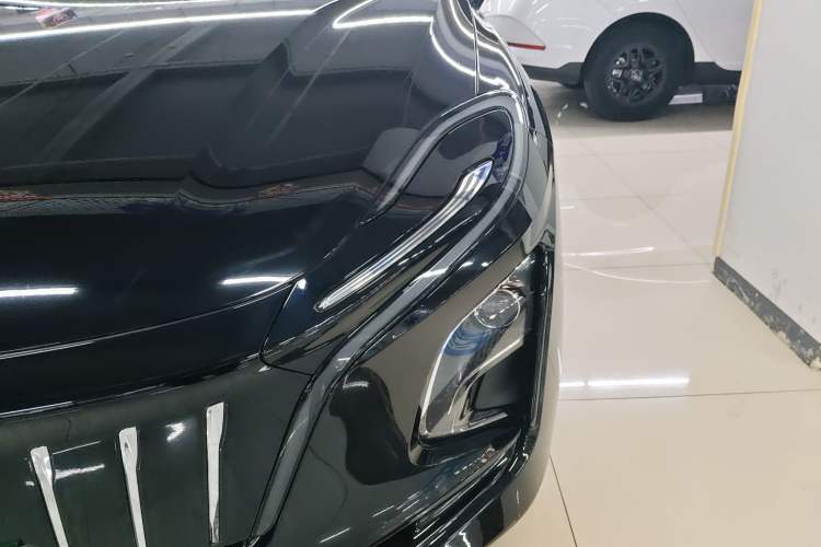 Used Hongqi E-QM5 2024 610 km PLUS Left Front Headlight