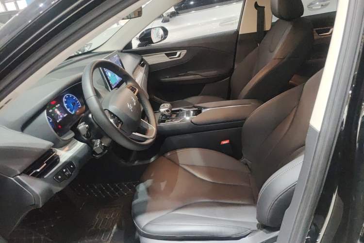 Used Hongqi E-QM5 2024 560km PLUS Left Front Seat