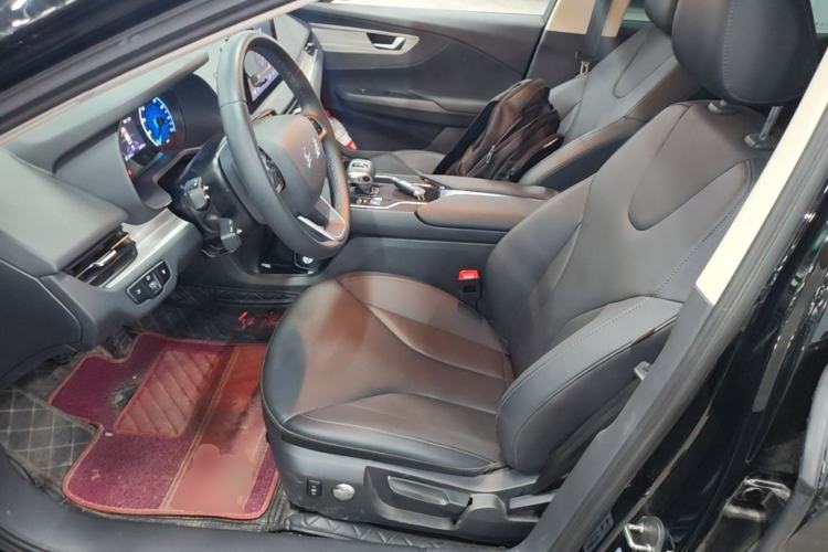 Used Hongqi E-QM5 2024 610 km PLUS Left Front Seat