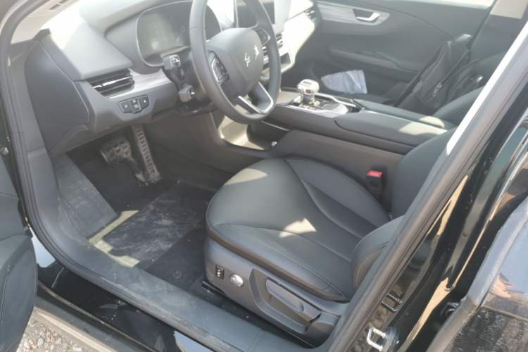 Used Hongqi E-QM5 2024 500km Range Edition Left Front Seat