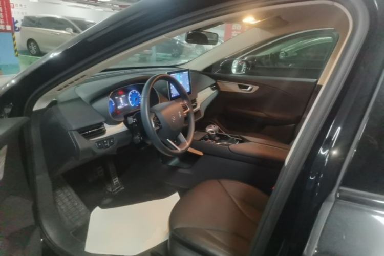 Used Hongqi E-QM5 2024 500km Range Edition Left Front Seat