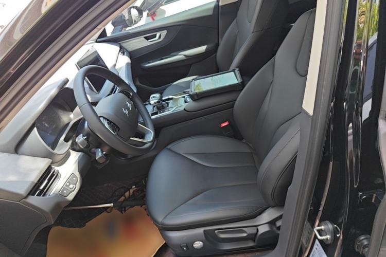 Used Hongqi E-QM5 2024 500km Range Edition Left Front Seat