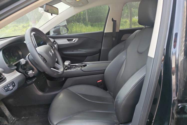 Used Hongqi E-QM5 2024 500km Range Edition Left Front Seat