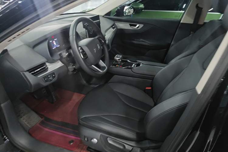 Used Hongqi E-QM5 2024 500km Range Edition Left Front Seat