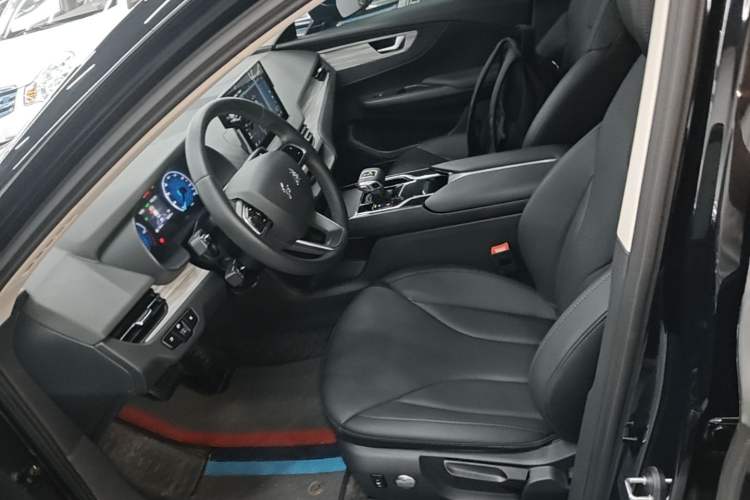 Used Hongqi E-QM5 2024 500km Range Edition Left Front Seat