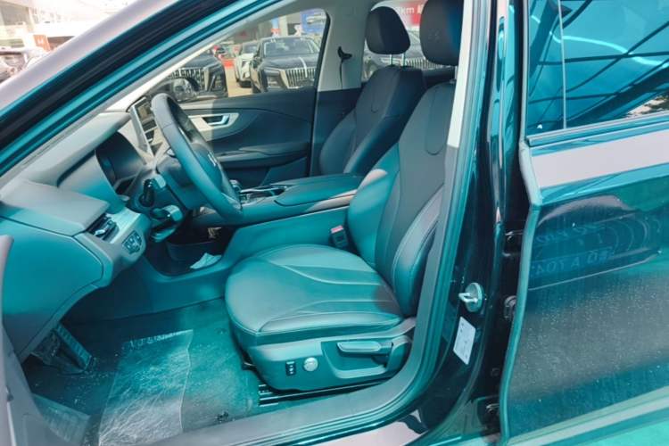 Used Hongqi E-QM5 2024 560km PLUS Left Front Seat