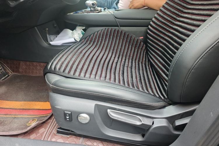 Used Hongqi E-QM5 2024 500km Range Edition Left Front Seat
