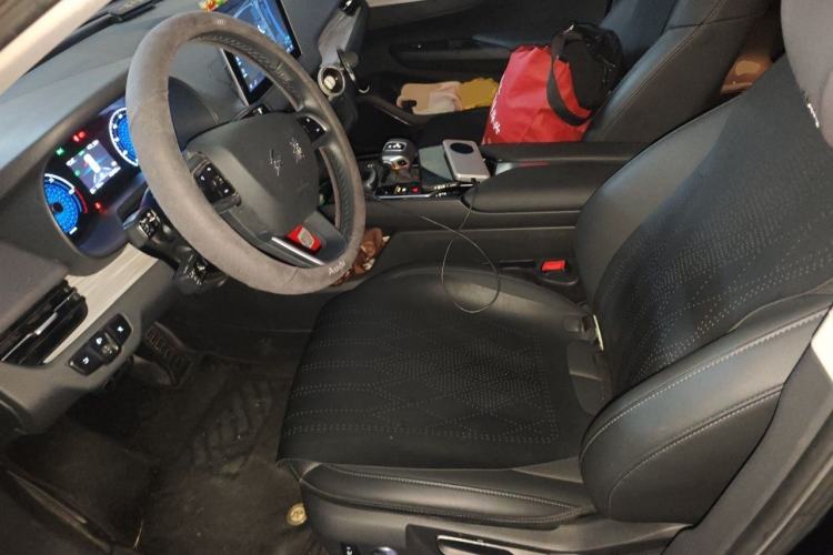 Used Hongqi E-QM5 2024 610 km PLUS Left Front Seat