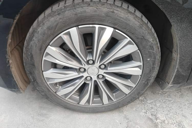 Used Hongqi E-QM5 2024 560km PLUS Left Front Wheel Hub