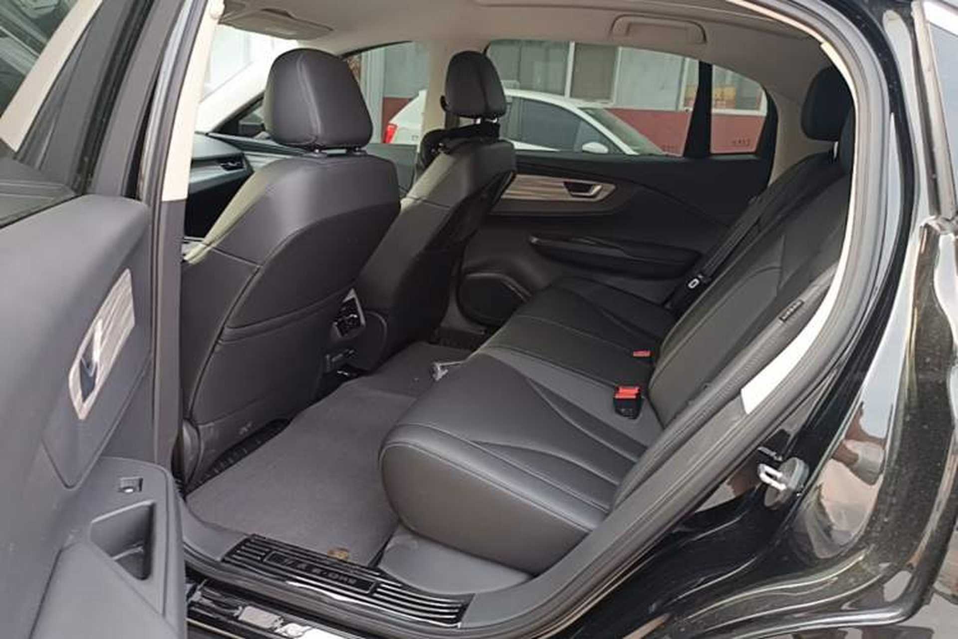 Used Hongqi E-QM5 2024 610 km PLUS Left Rear Seat