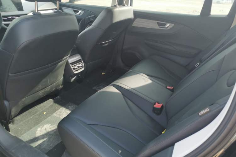 Used Hongqi E-QM5 2024 500km Range Edition Left Rear Seat