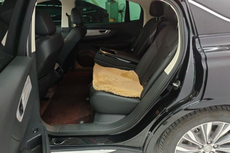 Used Hongqi E-QM5 2024 610 km PLUS Left Rear Seat