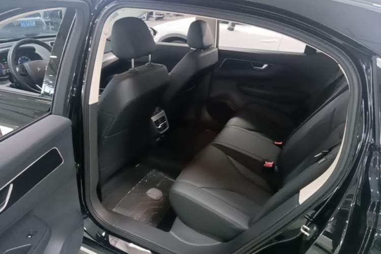 Used Hongqi E-QM5 2024 560km PLUS Left Rear Seat