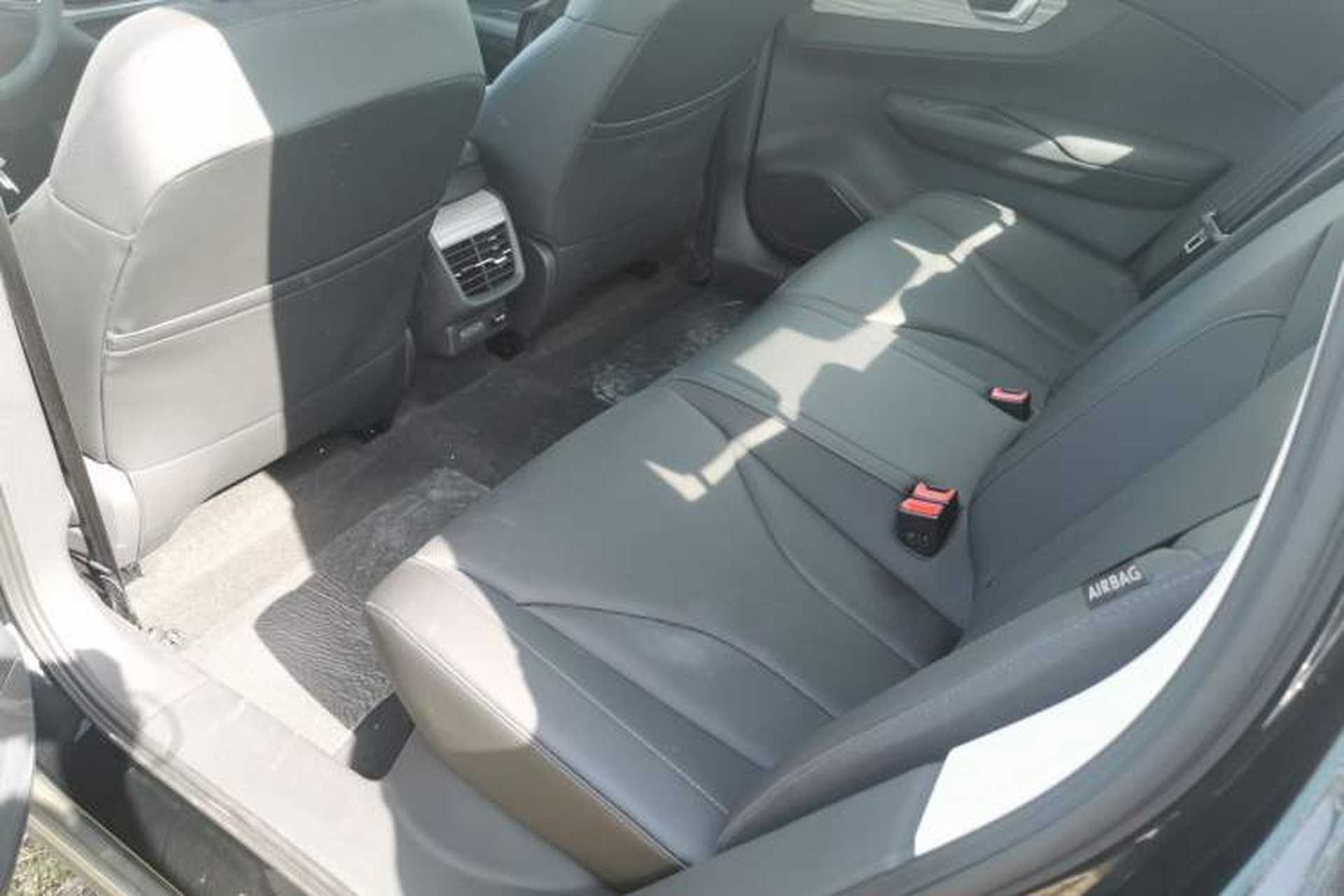 Used Hongqi E-QM5 2024 500km Range Edition Left Rear Seat