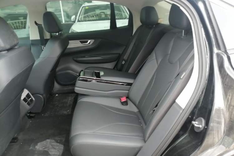 Used Hongqi E-QM5 2024 610 km PLUS Left Rear Seat